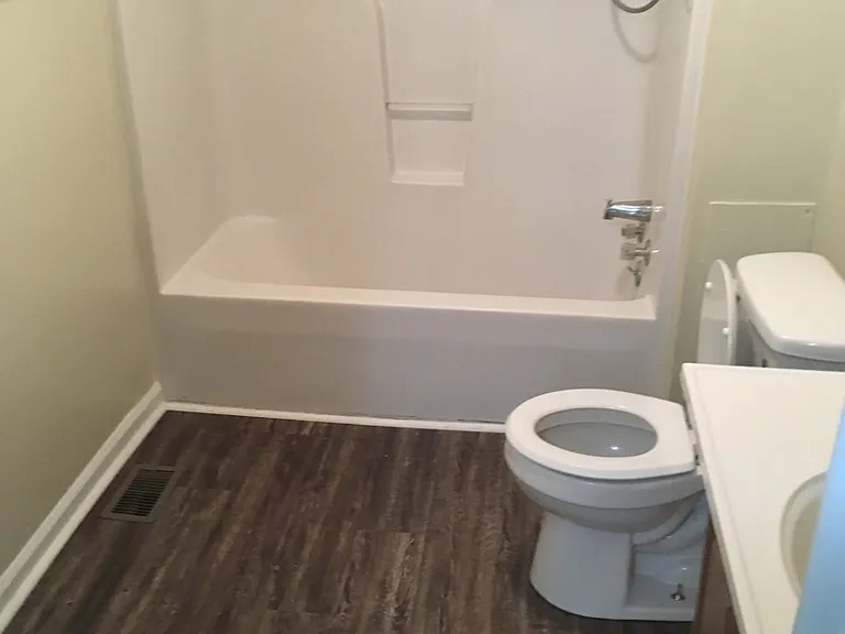 26 A St SW — Photo 6