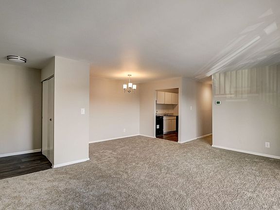 2nd image of 4738 Wakefield Rd #4722-104