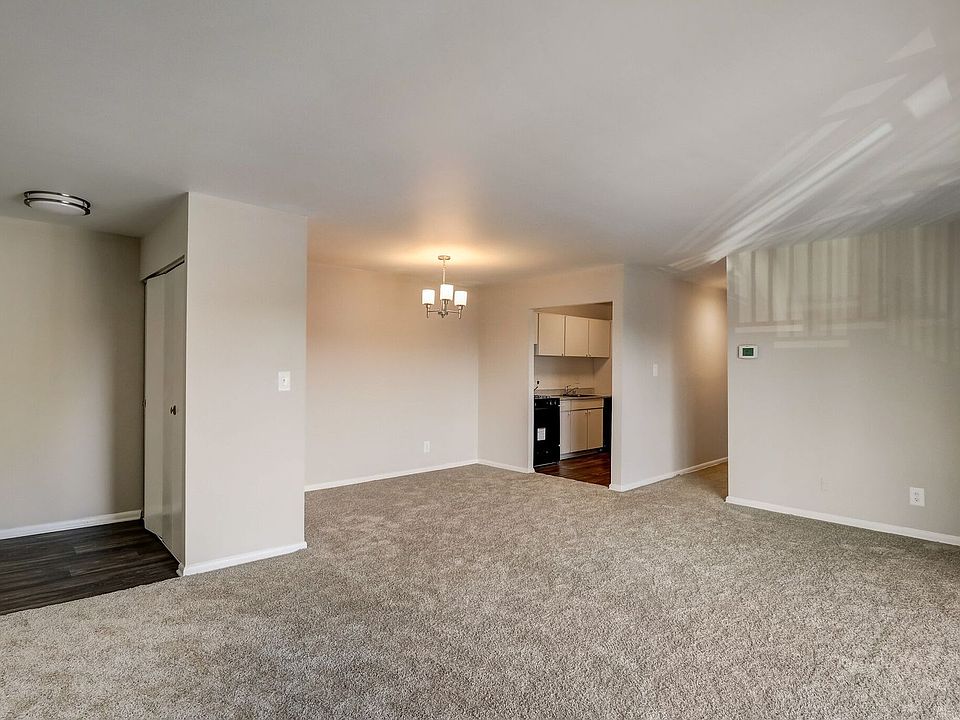 1st image of 4738 Wakefield Rd #4728-202