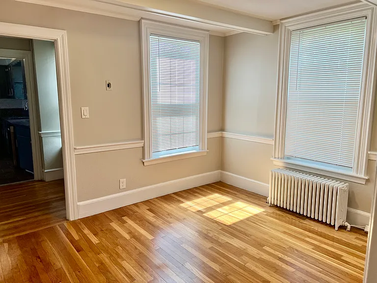 9 Arlington St #1 — Photo 17
