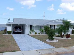 719 Tam O Shanter Ave, Sun City Center, FL 33573
