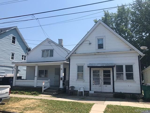 1st image of 141 Farmer St