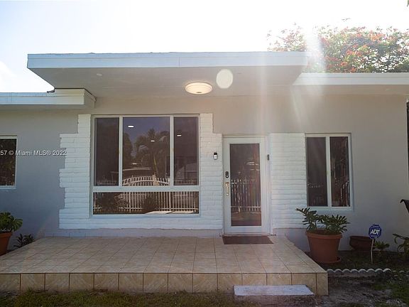 5th image of 251 NW 110th St #251