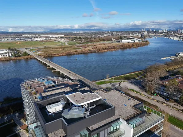 6833 Pearson Way #303, Richmond, BC V7C 0E8