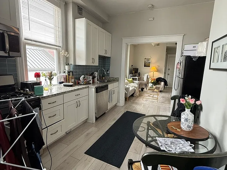 1653 N Halsted St #3R — Photo 7