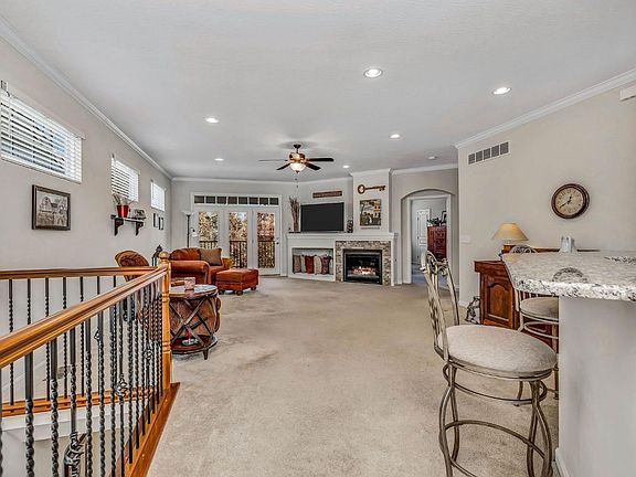 3rd image of 4569 Seabiscuit Dr