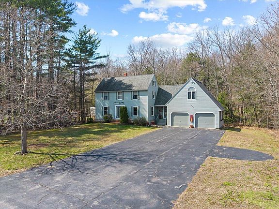 3rd image of 15 Wildwood Drive