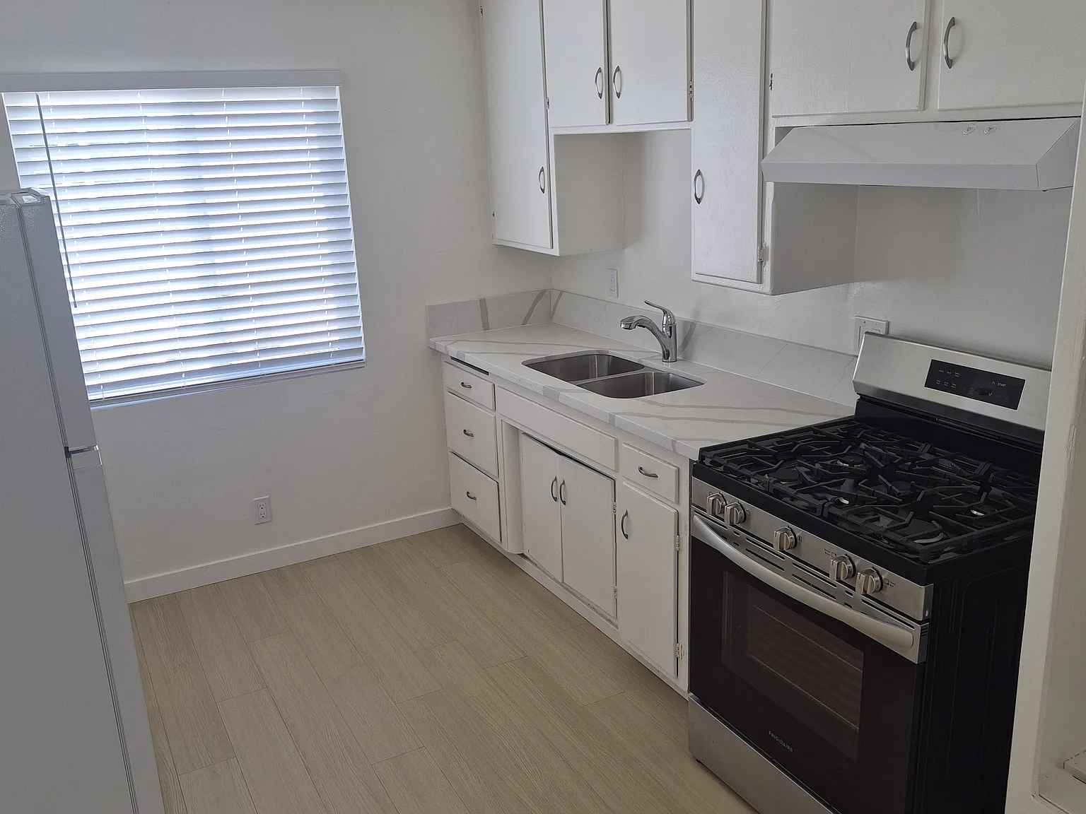 2 bed, $1,350 — Photo 1