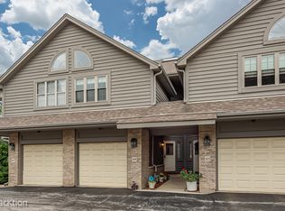 419 Clarendon Ct, Clarendon Hills, IL 60514