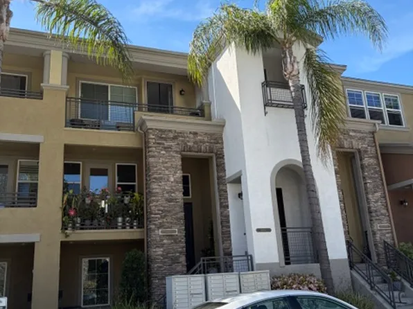 5084 Plaza Promenade, San Diego, CA 92123