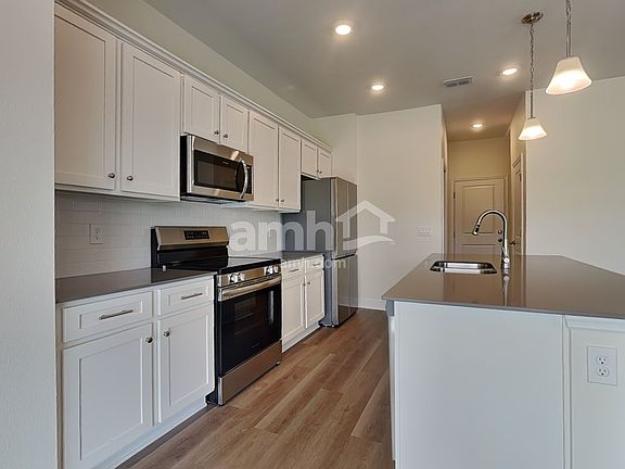 4th image of 1264 Heavenly Dr