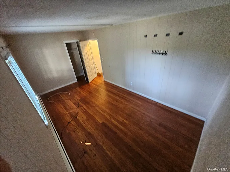3 White St — Photo 12