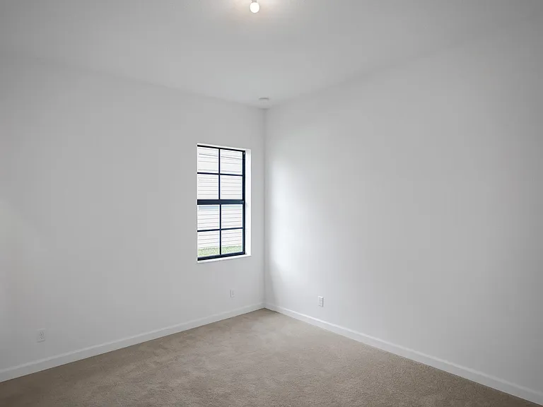 19411 Broad Shore Walk — Photo 31