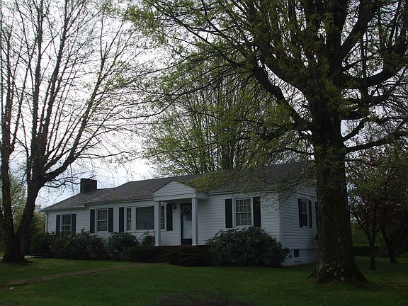 2nd image of 350 Lowry Dr