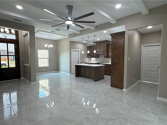 4th image of 3508 Aquamarine Ln
