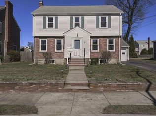 35 Lodge Rd, Newton, MA 02465