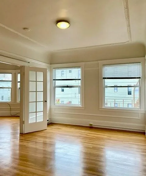 1695 Filbert St #6 — Photo 6