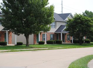 214 Parkview Ct, Edwardsville, IL 62025