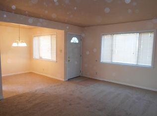 213 N Magnolia Ct, Compton, CA 90220