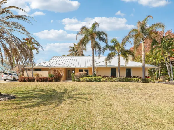 2610 SE Erickson Drive, Port St Lucie, FL 34984