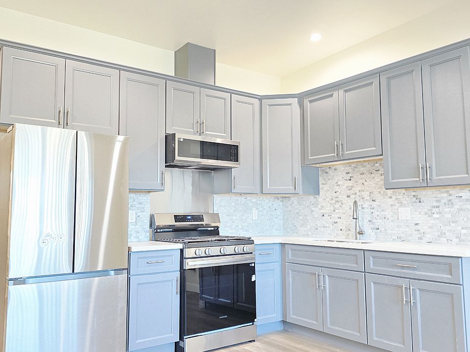 1st image of 712 W Slauson Ave #4