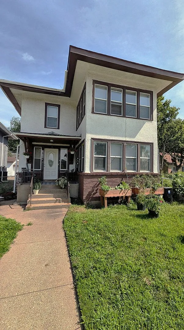 1812 Golden Valley Rd, Minneapolis, MN 55411 (Duplex) — Photo 1
