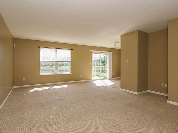 3rd image of 784 Montezuma Express Dr