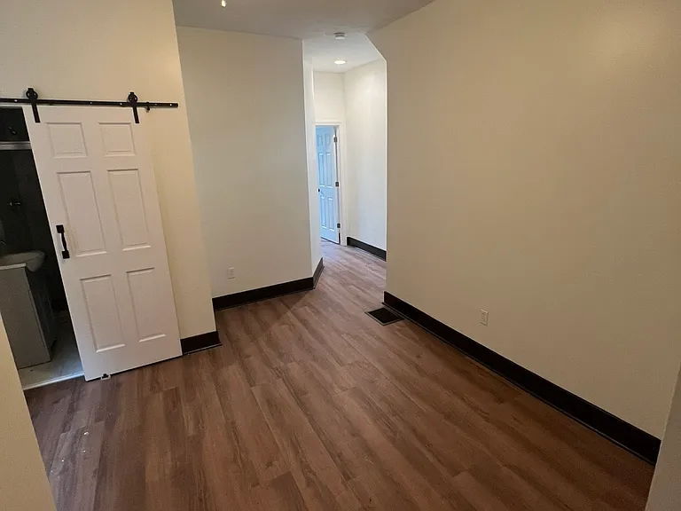 118 Kenner St #1 — Photo 8