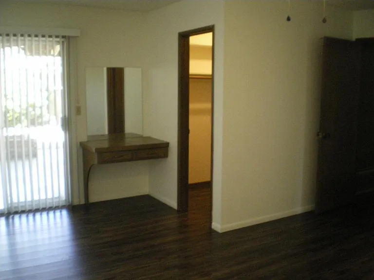 597 Montebello Pl — Photo 9