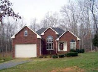 201 Mountain Shore Dr, Denton, NC 27239