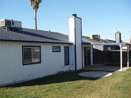 2nd image of 6709 Hometown Way