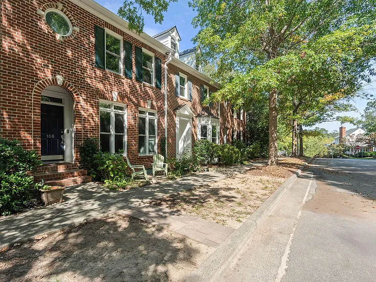 108 Westgreen Dr — Photo 38