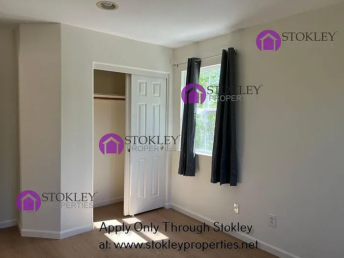 1 Addison Ct — Photo 59