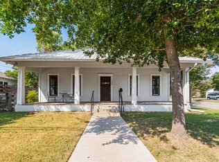 108 N Avenue B, Elgin, TX 78621