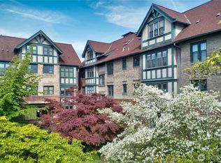 409 16th Ave E APT 21, Seattle, WA 98112