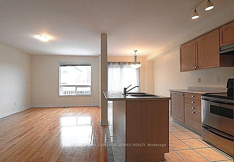 4885 James Austin Dr — Photo 3