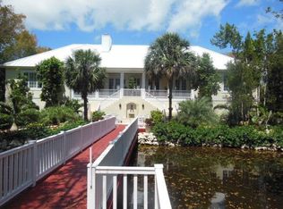 8 Bayberry Ln, Key Largo, FL 33037