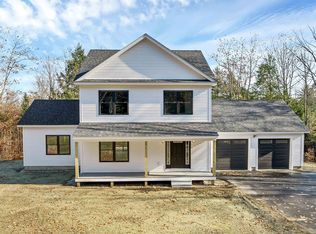 553 Clough Hill Rd, Loudon, NH 03307