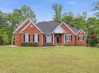 6654 Windvane Point, Clermont, GA 30527