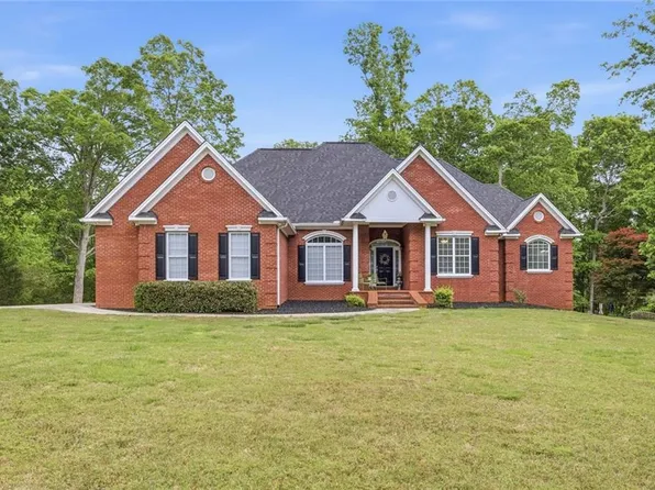 6654 Windvane Point, Clermont, GA 30527