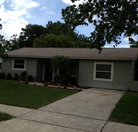 5th image of 417 Longwood Cir
