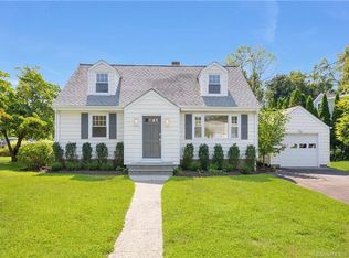 635 Stillson Rd, Fairfield, CT 06824