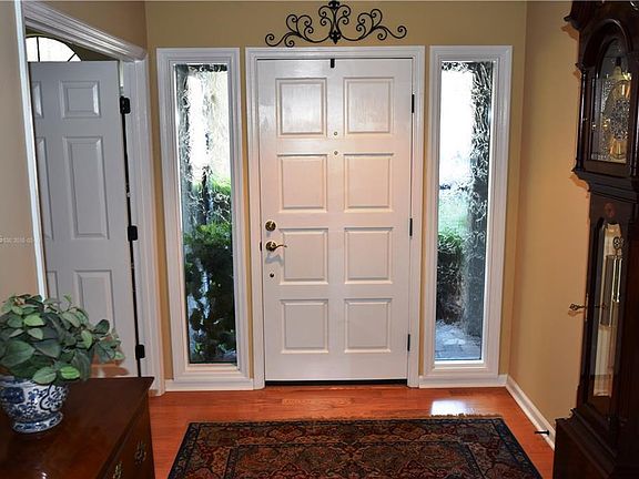 4th image of 26 Yellow Rail Ln