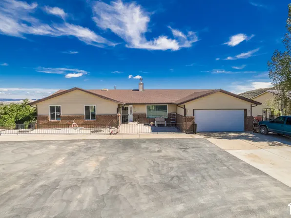 1618 N Hill Top Dr, Vernal, UT 84078