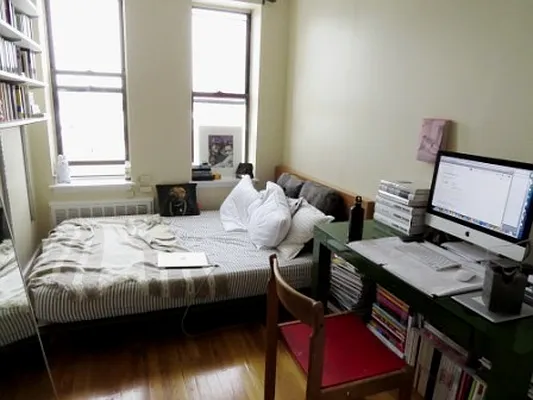 Rented by Capri Jet Realty Corp | media 9