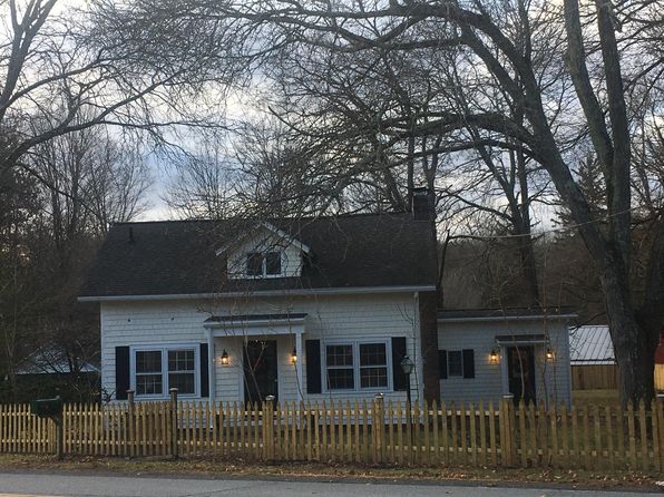 55 Old Route 82