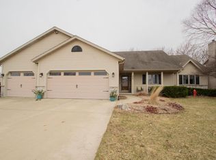 610 Cobblestone Way Watertown WI 53094 Zillow