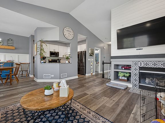 5th image of 111 Terra Meadow Cir