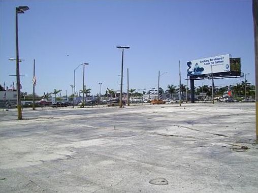 5th image of 3725 NW 27th Ave