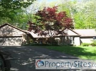 2563 Cutty Sark Dr, Kalamazoo, MI 49009